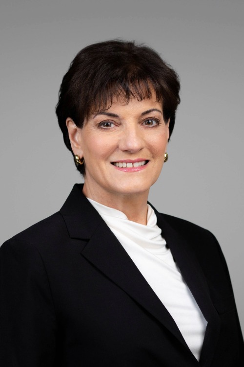 Nancy Mannion Headshot